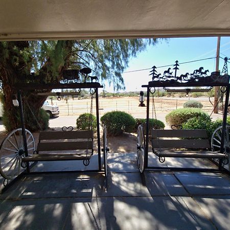 Hotel Super 8 by Wyndham Wickenburg AZ Exterior foto
