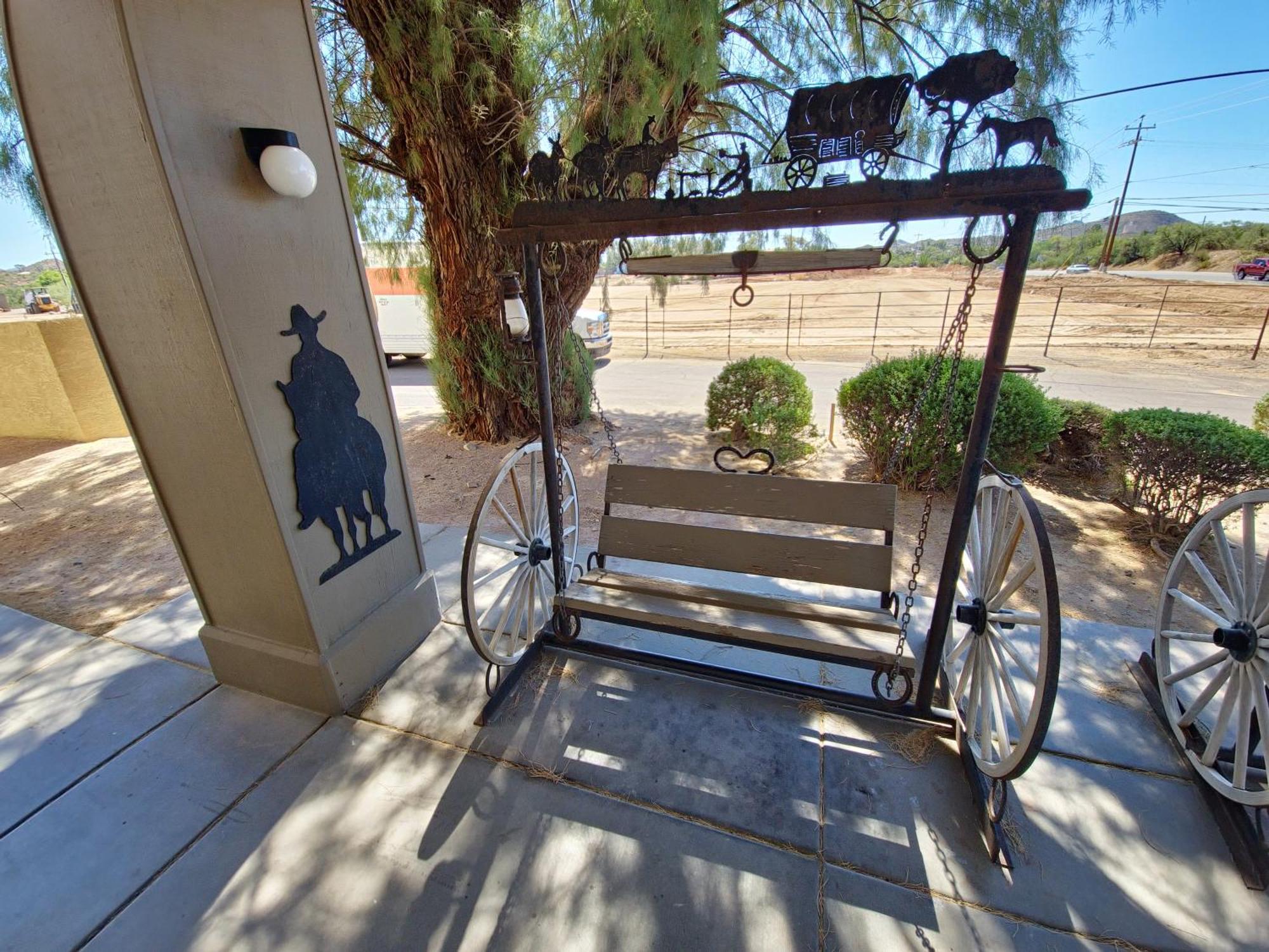Hotel Super 8 by Wyndham Wickenburg AZ Exterior foto